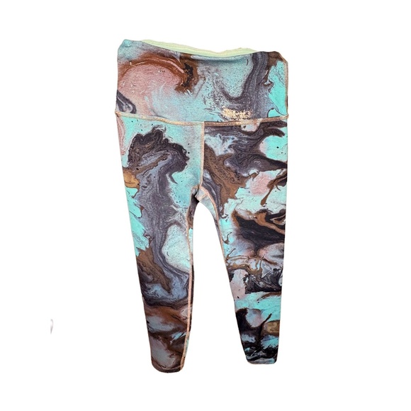 Beyond Yoga Marble Powershine High Waisted Midi Legging - Picture 7 of 7